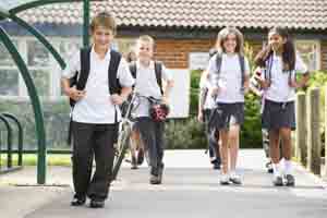 kids walking to school